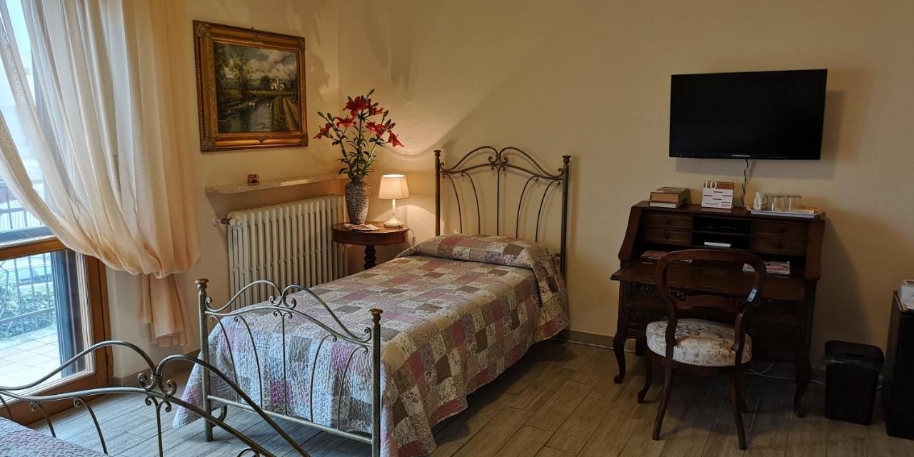B&B Paola E Francesco San Martino Siccomario Exterior photo